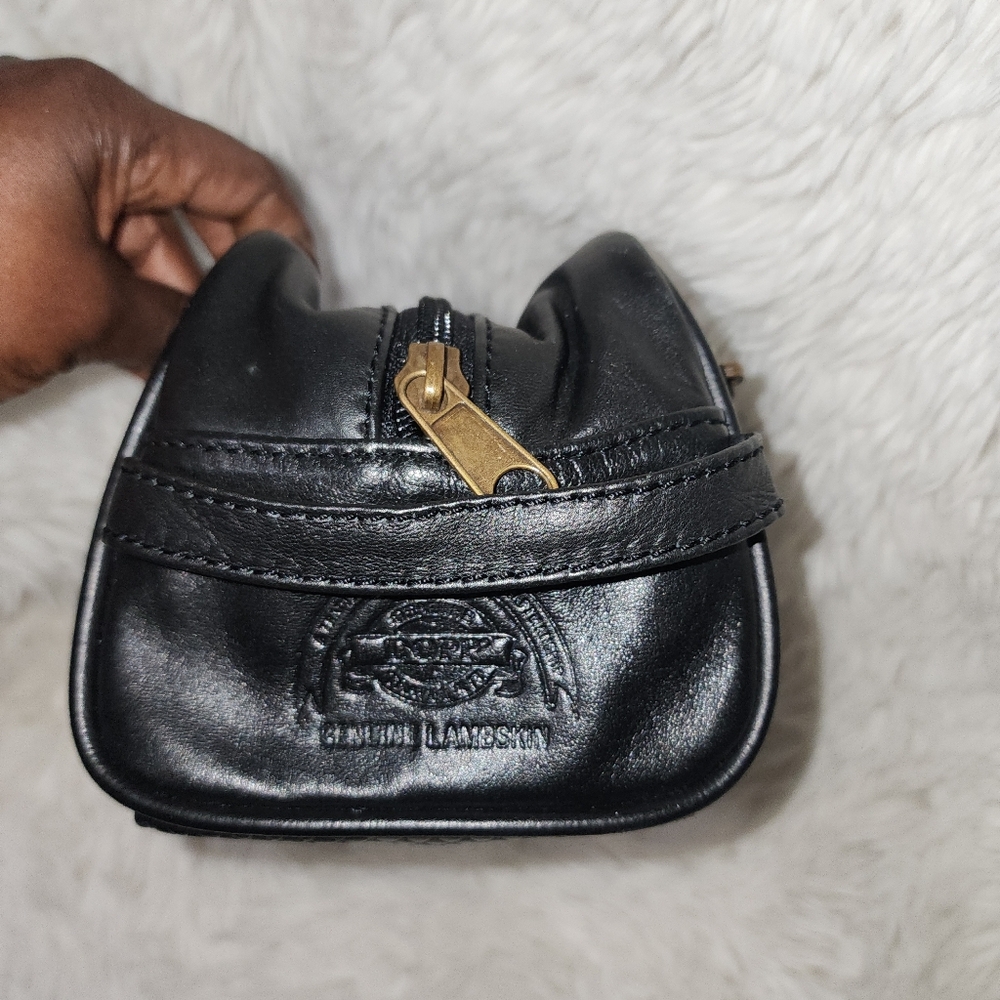 Dopp Genuine Lamskin Leather Toiletry Bag